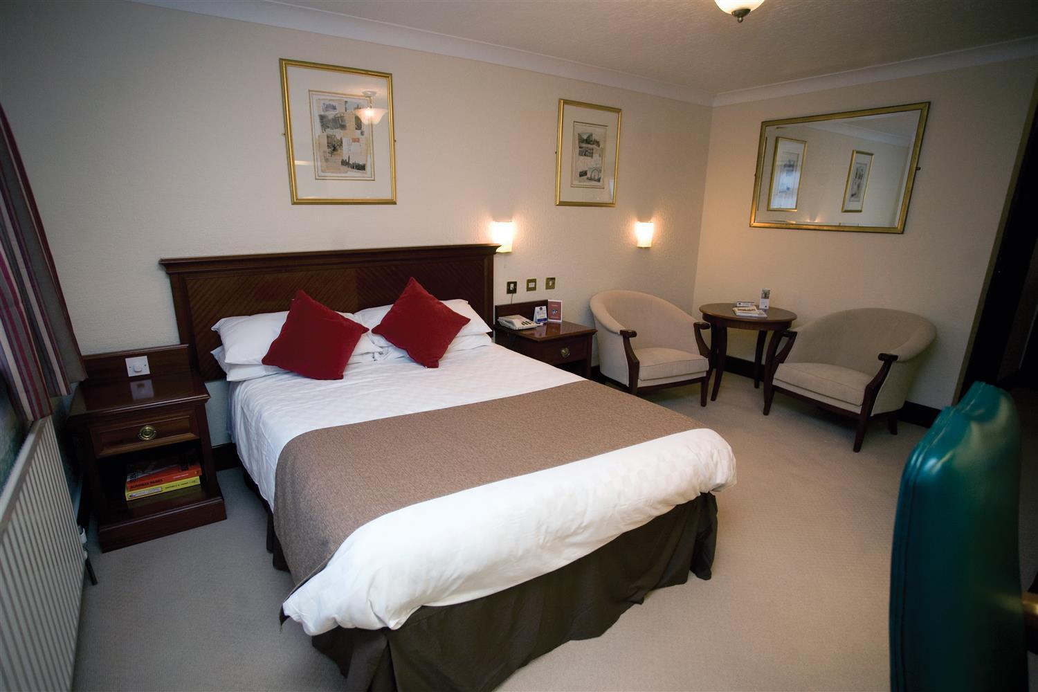 Best Western White House Hotel Watford  Exterior photo